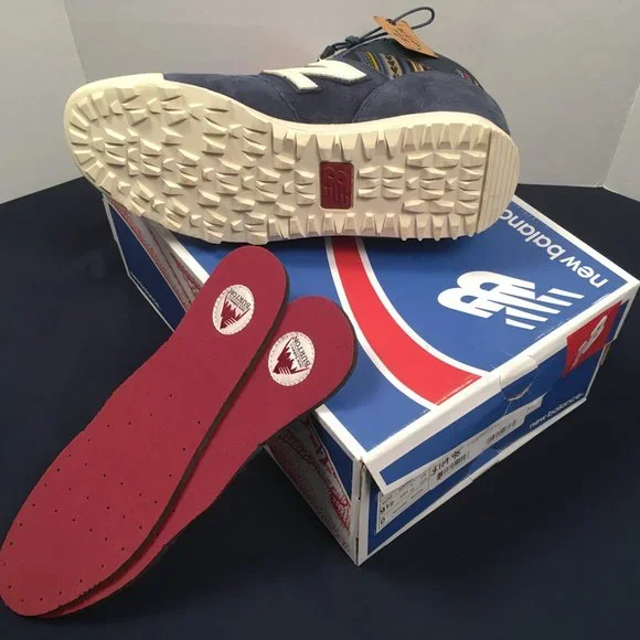 NEW Vintage New Balance x Burton Snowboards Sneakers!Limited EditionHRL710